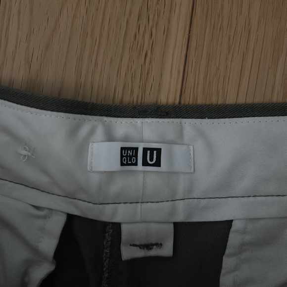 Uniqlo U pleated chinos - Picture 2 of 4